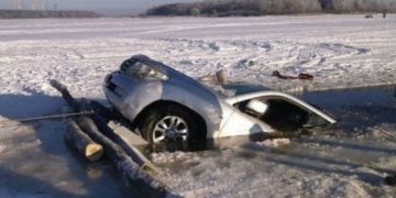 Голын мөс цөмөрч нэг хүн амиа алдлаа