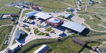 Европ руу гарах гарц Алтанбулаг боомтод “НОГООН ГЭРЭЛ” аслаа