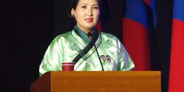 С.Батцэцэг: Номын сангаас минь Нобелийн шагналтнууд төрөх болтугай