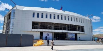 Хүүхэд, залуучуудын театр 27 жилийн дараа хөшгөө дахин нээнэ