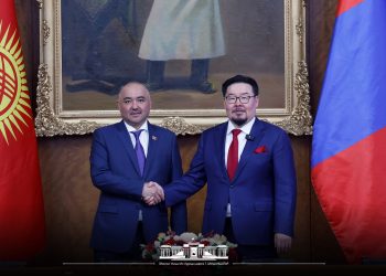 Киргиз Улсын Жогорку Кенешийн дарга Н.Шакиевтай албан ёсны хэлэлцээ хийлээ