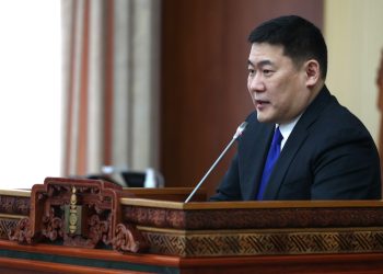 Л.Оюун-Эрдэнэ: Оюутолгойн өр тэглээгүй бол бид өнөөдөр Үндэсний баялгийн сангийн тухай хуулийг хэлэлцэх боломжгүй байсан