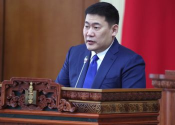 Л.Оюун-Эрдэнэ: Ерөнхий сайдын хувьд нийслэлийн хэт түгжрэлийг эрх мэдлийн хэт төвлөрөл гэж дүгнэсэн