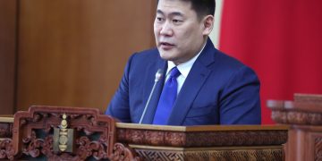 Л.Оюун-Эрдэнэ: Ерөнхий сайдын хувьд нийслэлийн хэт түгжрэлийг эрх мэдлийн хэт төвлөрөл гэж дүгнэсэн