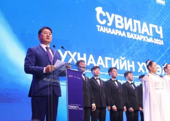 Сувилагчдын нийгмийн асуудал, сувилахуйн тусламж, үйлчилгээг сайжруулахын төлөө бүх талын дэмжлэг үзүүлнэ