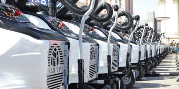 Гудамж, талбайн цэвэрлэгээний шинэ техникүүдийг хүлээлгэн өглөө