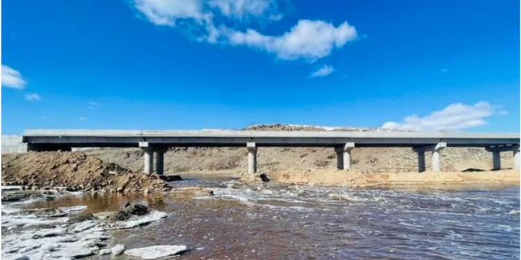 Хануйн голын 109.15 у/м гүүрийг ашиглалтад оруулахад бэлэн боллоо