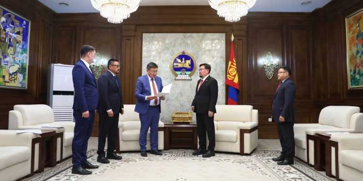 Малын бүтээгдэхүүний боловсруулах үйлдвэрлэлийг дэмжих “Цагаан алт” хөтөлбөр хэрэгжүүлнэ