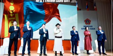 Ерөнхий сайд Л.Оюун-Эрдэнэ Дорнод аймгийн бизнес эрхлэгчидтэй уулзлаа