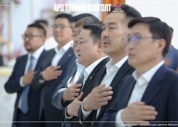 Баруун бүсэд нэр дэвшиж буй “Морьтой Аравт” багийнхан Ховдын бизнес эрхлэгчидтэй уулзлаа