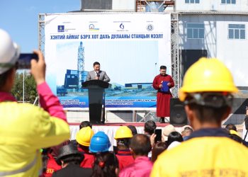 Ерөнхий сайд Бэрх тосгонд Дулааны станцын нээлтэд оролцлоо