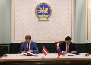 Латви Улстай агаарын харилцааны хэлэлцээр байгууллаа