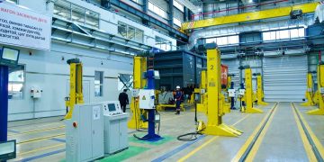 Монголдоо бүх төрлийн ачааны вагоныг угсарч, зүтгүүр засварлах боломжтой боллоо