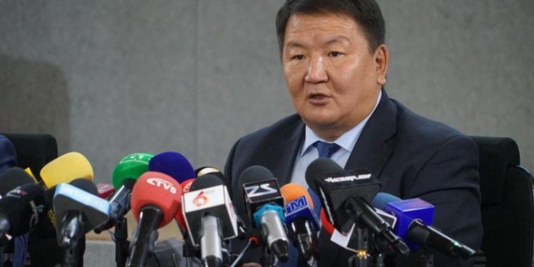 СЕХ: Саналын хайрцгаа задлаад гараар тоолоход системээр дамжуулсан дүнгээс нэг ч зөрүүгүй явж байна