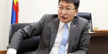 МАН-ын гал тогоо Д.Амарбаясгалангаас Я.Содбаатарт шилжлээ