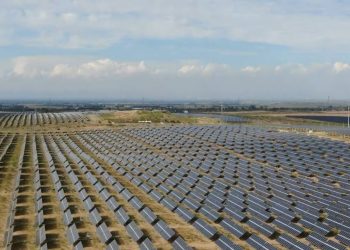 Нарны эрчим хүчийг ашиглан цөлжилтийн эсрэг төсөл хэрэгжүүлжээ