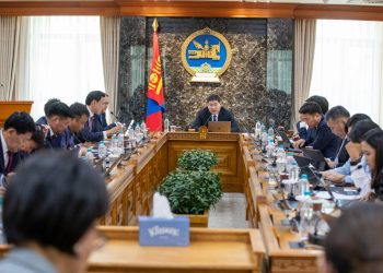 Зээлжих зэрэглэлийг нэмэгдүүлэх чиглэлээр төлөвлөгөө гаргаж ажиллахыг үүрэг болголоо