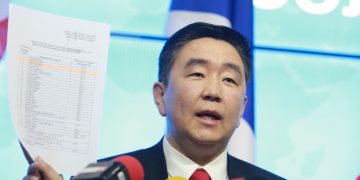 Лайвчин Д.Мөнх-Эрдэнийг нэр дэвшигчээр бүртгэхээс татгалзжээ