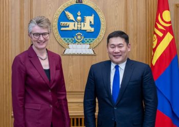 Эрчим хүчний реформ хийхэд Дэлхийн банктай хамтарч ажиллахаа Ерөнхий сайд илэрхийллээ