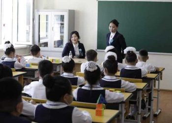 Нэгдүгээр ангийн сурагчдыг зүрх судас, нүд, шүдний үзлэгт хамруулна