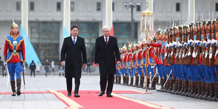 Хоёр орны худалдааны эргэлтийг ойрын хугацаанд 500 сая долларт хүргэнэ гэв