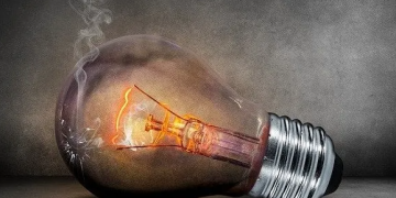 Гэрэл түгээдэг салбарын гэрэл нь унтарч байна