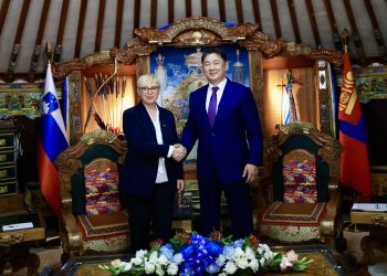 Монгол Улс, Бүгд Найрамдах Словени Улсын Ерөнхийлөгч нар албан ёсны хэлэлцээ хийлээ    