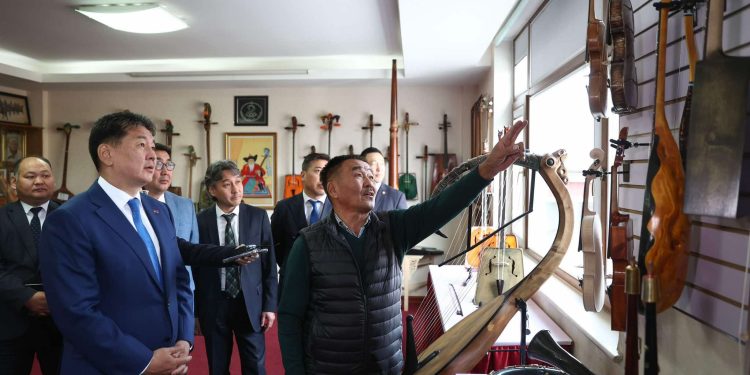 Морин хуур хөгжмийн үйлдвэрлэлийг нэмэгдүүлэхэд төрөөс бодлогоор дэмжинэ