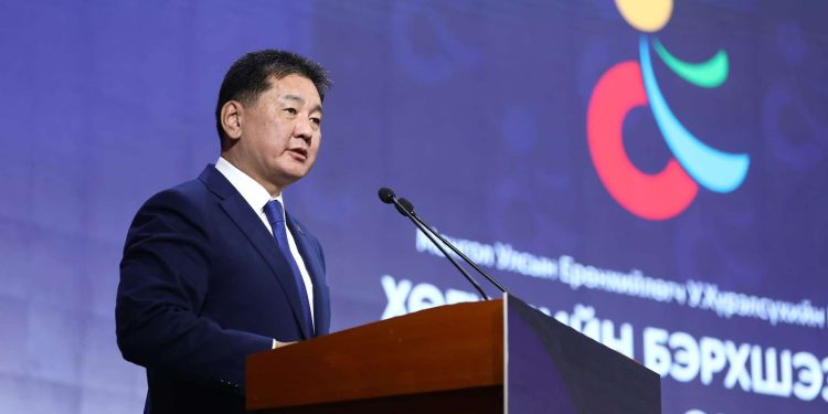 У.Хүрэлсүх: Хөгжлийн бэрхшээлтэй иргэдэд чиглэсэн бодлого, шийдвэрийг бүх талаар дэмжинэ