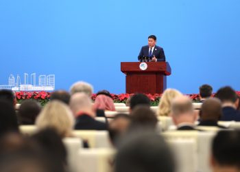 Ерөнхий Л.Оюун-Эрдэнэ “Шанхайн экспо”-гийн нээлтэд үг хэллээ