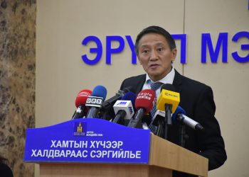 Папиллома вирусний эсрэг вакцин БЗХӨ-өөс давхар сэргийлдэг