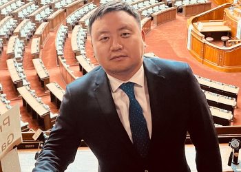 О.Алтангэрэл: Цагдаагийн төсвийг хасаж байгаа бол УИХ-ын гишүүд замын хөдөлгөөн зохицуулаарай