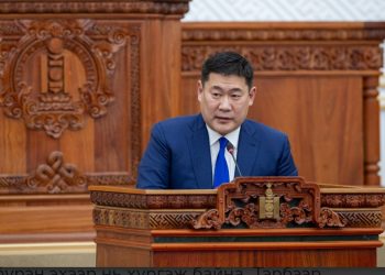 Л.Оюун-Эрдэнэ: 16 жилийн өмнө энэ төмөр замын төслийг хэрэгжүүлж чадсан бол өнөөдөр утаа, түгжрэл гэж ярих шаардлагагүй байх байлаа