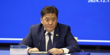 Б.Лхагвасүрэн: Бодлогын хүүг 10 хувьд хадгалах шийдвэр гарсан