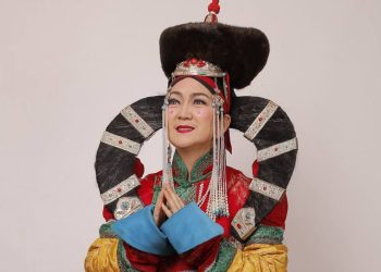 Гавьяат жүжигчин Ж.Оюундарь Ардын жүжигчин болно