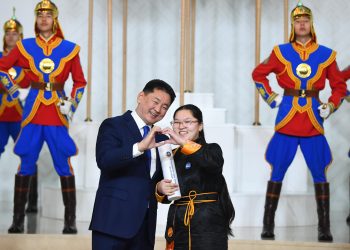 “Ерөнхийлөгчийн илгээлт-2100” хөтөлбөрийн эздэд захиа, даалгавар гардууллаа