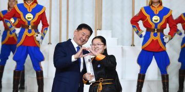 “Ерөнхийлөгчийн илгээлт-2100” хөтөлбөрийн эздэд захиа, даалгавар гардууллаа