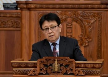 Б.Буяндэлгэр: Хуулиа зөв ойлгож, хэрэглэвэл Цагаан сараар 3 өдөр амрах бүрэн боломжтой