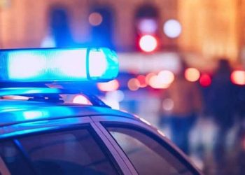 Согтуурсан үедээ эмэгтэй найзынхаа толгой руу төмрөөр цохиж хүнд гэмтээжээ