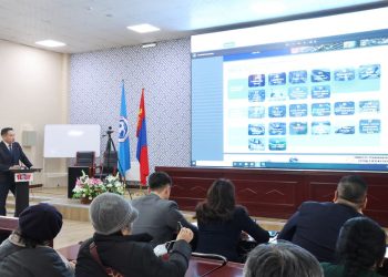 "Улаанбаатар хот 2040" хөгжлийн төлөвлөгөөг Сүхбаатар дүүргийнхэнд танилцууллаа
