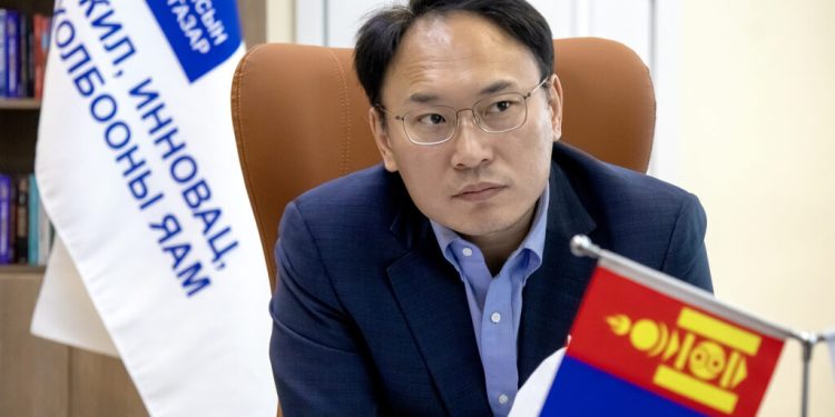 Ц.Баатархүү: Ногоон дата төвийг Хүннү хотод байгуулахаар тооцсон