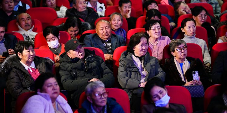 Д.Доржсүрэн: ЧУЛУУН НҮҮРСЭЭ ХУУРАЙ АРГААР НЭРЖ БОЛОВСРУУЛААД, МЕГА ТӨСЛҮҮДИЙН САНХҮҮЖҮҮЛЭЛТЭД АШИГЛААСАЙ