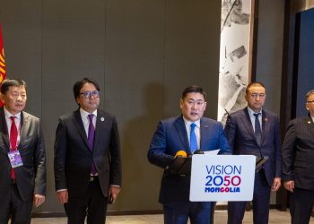 Л.Оюун-Эрдэнэ: Замын-Үүд-Эрээнээс хойших хил холболтын хоёр дахь төмөр зам Гашуунсухайт-Ганцмод болно