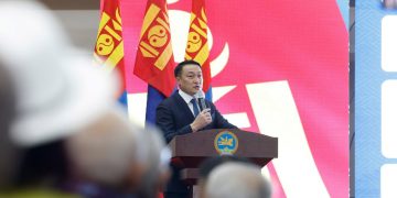 УИХ-ын дарга Д.Амарбаясгалан Архангай аймагт ажиллаж, бодлогоо тайлбарлажээ