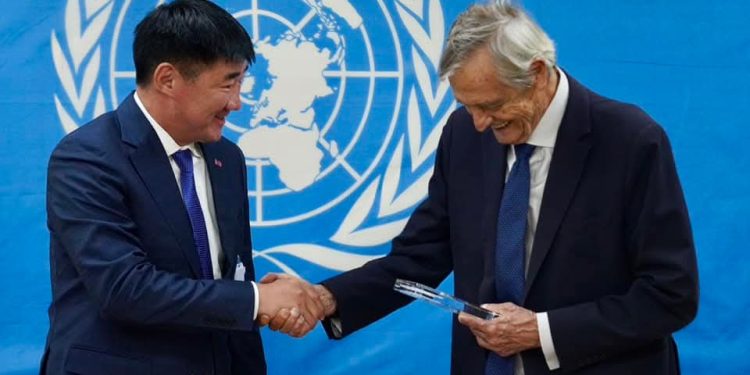 НҮБ-ын тусгай төлөөлөгчтэй уулзаж энхийг сахиулагчдын оролцоог нэмэх талаар ярилцжээ