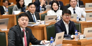 НИТХ-ын ээлжит бус V хуралдаан эхэллээ