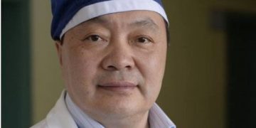 Донорын ар гэрээс зөвшөөрөл авахдаа эрхтний нэр бичих хэсгийг хоосон орхиж гарын үсэг зуруулсны дараа нөхөн бичжээ