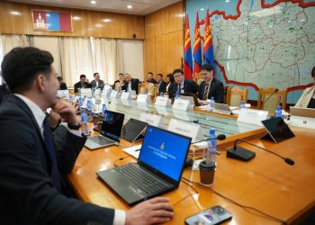 “20 минутын хот үзэл баримтлал”-ыг Засгийн газрын  хуралдаанаар хэлэлцүүлэхийг дэмжжээ