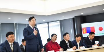 Японы хэвлэлүүд нийслэлийн ИТХ-ын дарга А.Баярын айлчлалыг онцолжээ