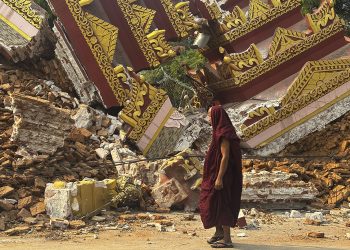 Мьянмар: Газар хөдлөлтийн улмаас нас барсан хүний тоо 3500 давжээ